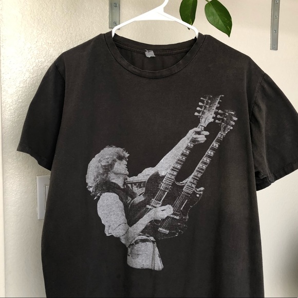 Vintage Rock Dark Gray T-shirt - Picture 2 of 3